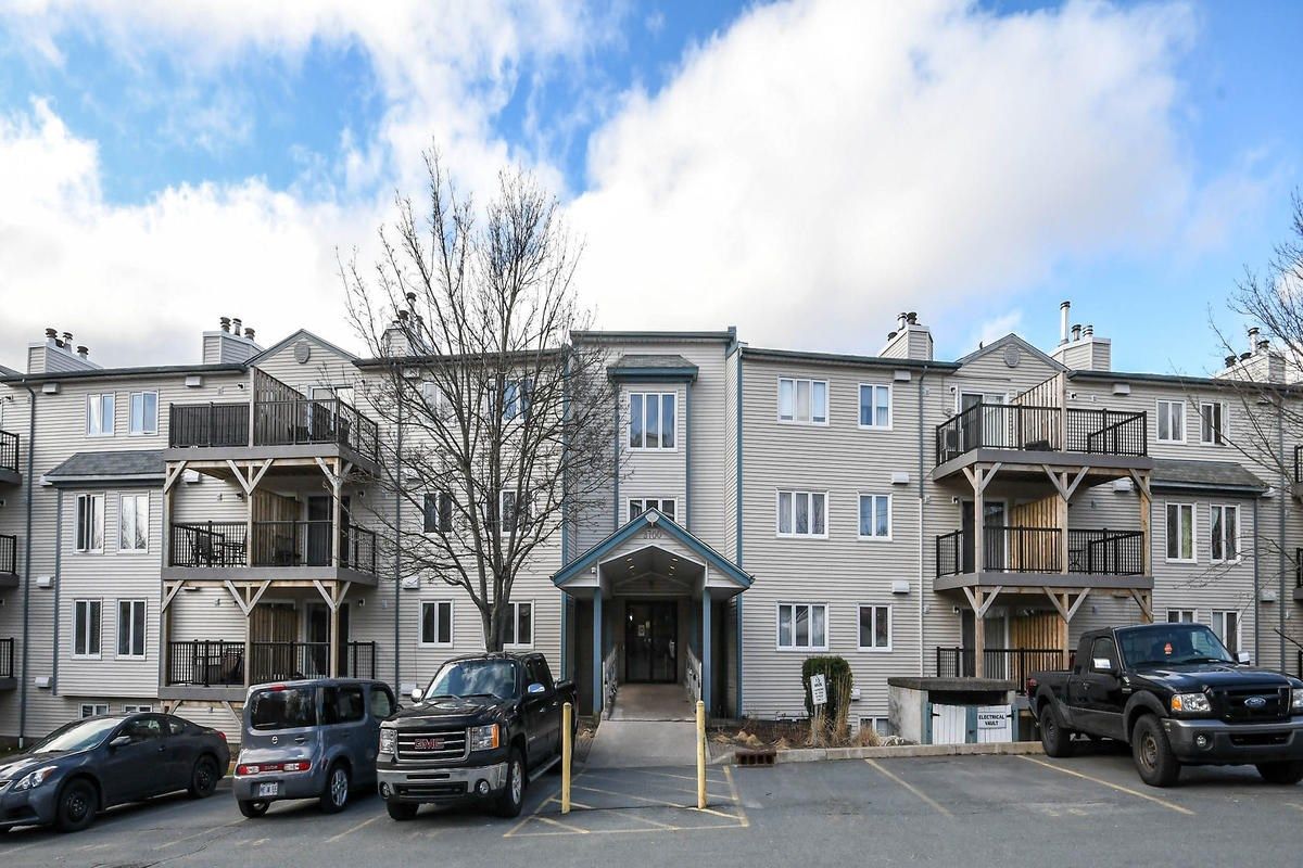 Main Photo: 320 3700 John Parr Drive in Halifax: 3-Halifax North Residential for sale (Halifax-Dartmouth)  : MLS®# 202108178