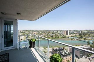 Photo 4: 1705 519 RIVERFRONT Avenue SE in Calgary: Downtown East Village Apartment for sale : MLS®# A2035130