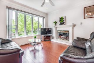 Photo 1: 3465 E 3RD Avenue in Vancouver: Renfrew VE House for sale (Vancouver East)  : MLS®# R2572524