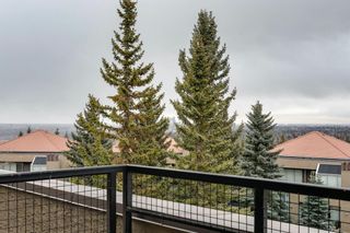 Photo 1: 10 113 Village Heights SW in Calgary: Patterson Apartment for sale : MLS®# A1161588