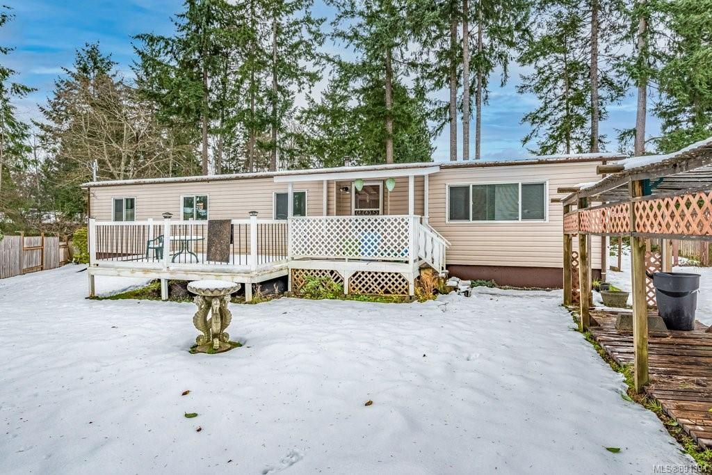 Main Photo: 1366 Lanson Rd in Comox: CV Comox (Town of) Manufactured Home for sale (Comox Valley)  : MLS®# 891391