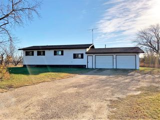 Photo 2: 273 2nd Street North in Rorketon: R31 Residential for sale (R31 - Parkland)  : MLS®# 202126637