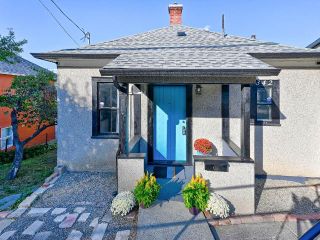 Photo 1: 342 W ST PAUL STREET in Kamloops: South Kamloops House for sale : MLS®# 174823