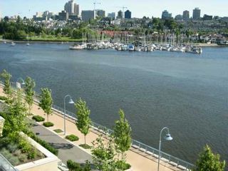 Photo 4: 603 426 BEACH CR in Vancouver: False Creek North Condo for sale in "KING'S LANDING" (Vancouver West)  : MLS®# V598050