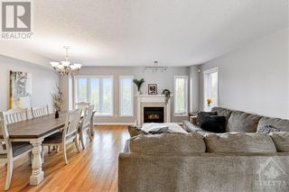 Photo 14: 109 TALL OAK PRIVATE in Ottawa: House for sale : MLS®# 1379034