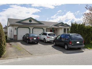 Photo 2: 31084 UPPER MACLURE Road in Abbotsford: Abbotsford West House for sale : MLS®# R2160568