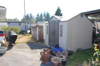 Photo 3: 111 3031 200 Street in Langley: Brookswood Langley Manufactured Home for sale in "CEDAR CREEK" : MLS®# R2730041