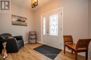 Photo 9: 7 NORMWOOD CRES in Kawartha Lakes: House for sale : MLS®# X8201454