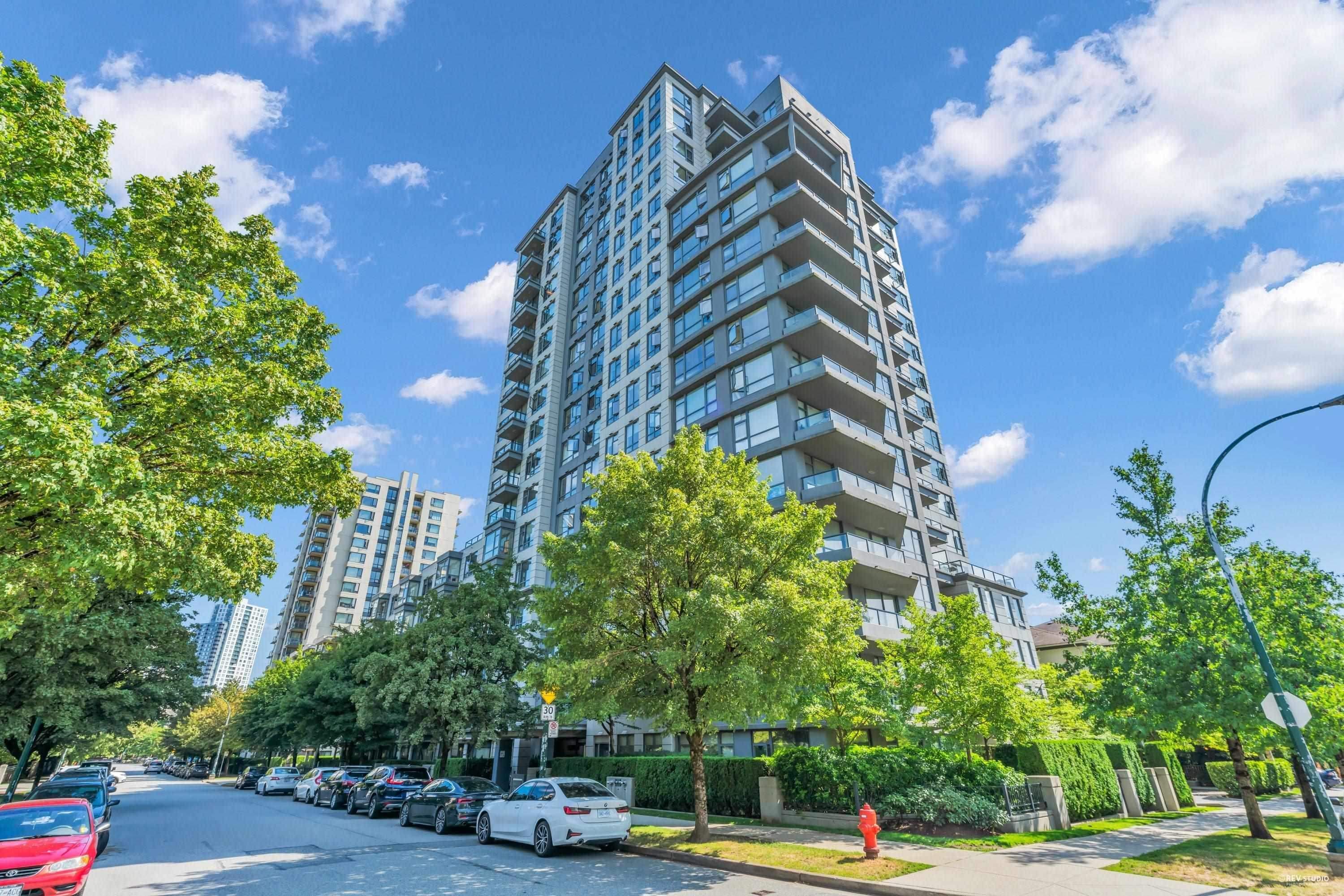 Main Photo: 415 3520 CROWLEY Drive in Vancouver: Collingwood VE Condo for sale in "MILLENIO" (Vancouver East)  : MLS®# R2825014