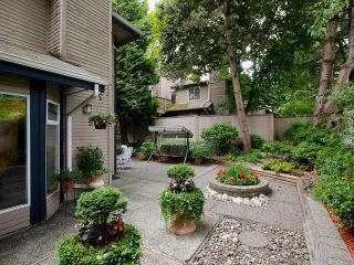 Photo 18: 47 1195 FALCON Drive in Coquitlam: Eagle Ridge CQ Townhouse for sale in "Courtyards" : MLS®# V1012695