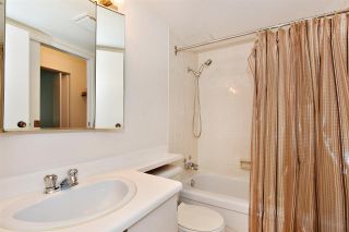 Photo 8: 214 8460 ACKROYD Road in Richmond: Brighouse Condo for sale : MLS®# R2302010