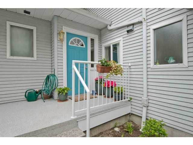 Main Photo: 3757 FRASER Street in Vancouver: Fraser VE Townhouse for sale (Vancouver East)  : MLS®# V1060981