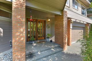 Photo 4: 21 909 Carolwood Dr in Saanich: SE Broadmead Row/Townhouse for sale (Saanich East)  : MLS®# 932710