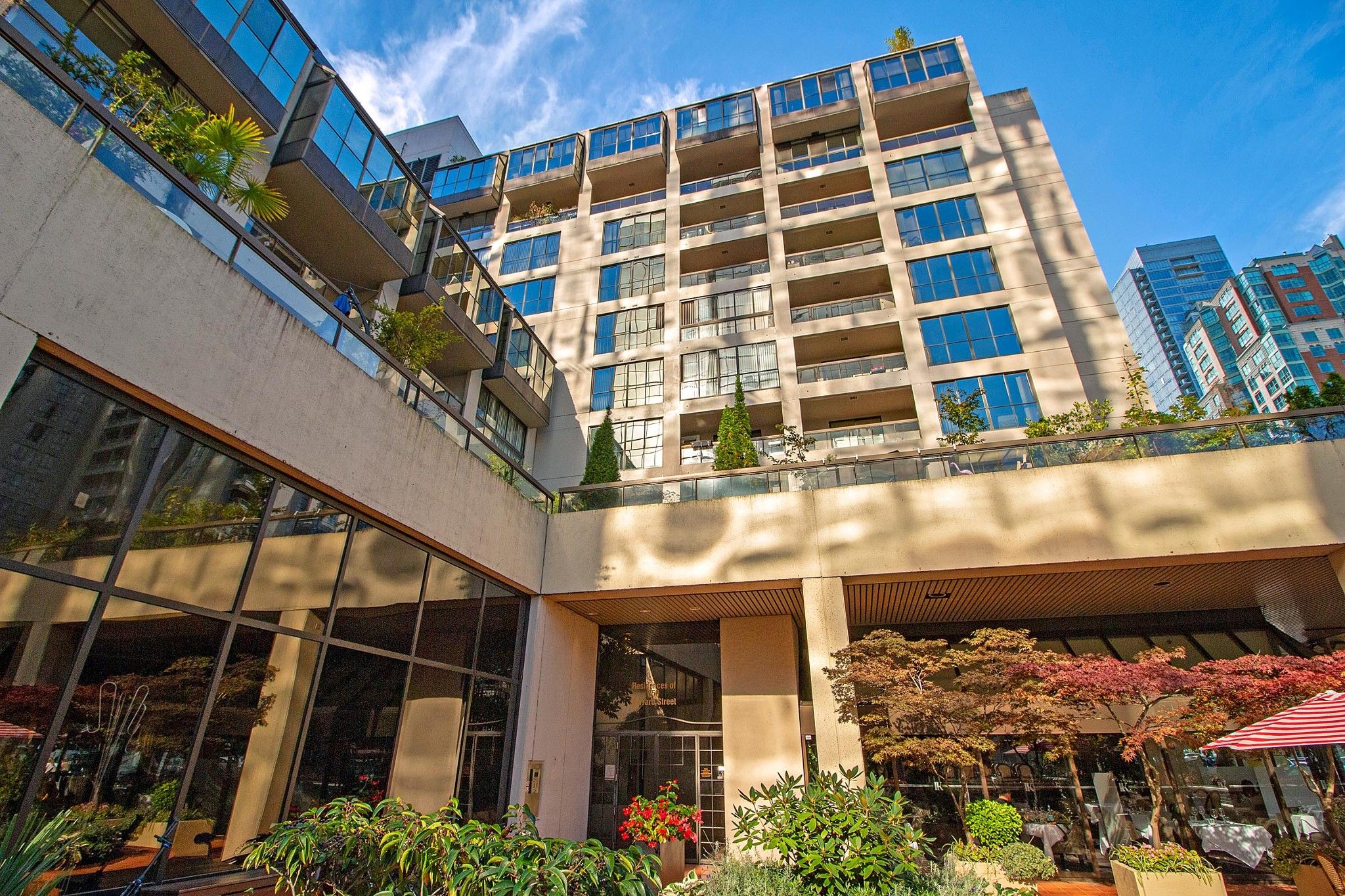 Main Photo: 702 850 BURRARD Street in Vancouver: Downtown VW Condo for sale (Vancouver West)  : MLS®# R2510473
