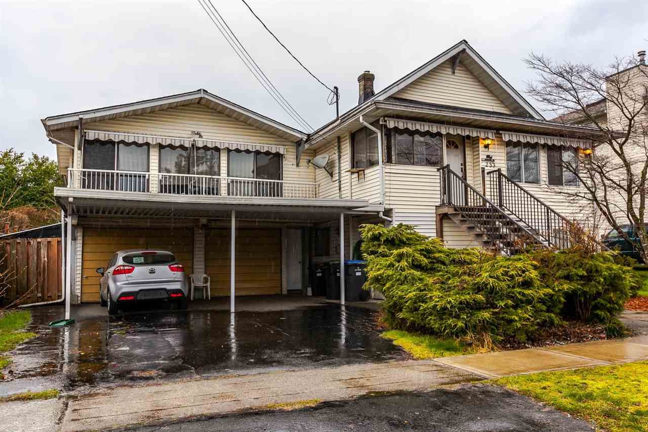 Main Photo: 233 ARCHER Street in New Westminster: The Heights NW House for sale : MLS®# R2250558