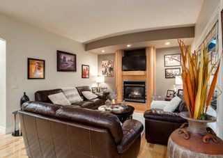 Photo 8: 236 Cougar Ridge Drive SW in Calgary: Cougar Ridge Detached for sale : MLS®# A2032210