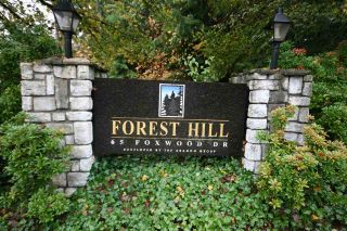 Photo 1: 11 65 FOXWOOD Drive in Port Moody: Heritage Mountain Condo for sale in "FOREST HILL" : MLS®# R2028375