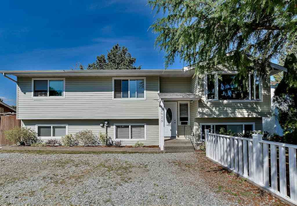Main Photo: 12025 210 Street in Maple Ridge: Northwest Maple Ridge House for sale in "LAITY" : MLS®# R2100175