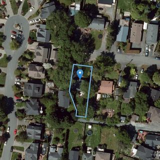 Photo 41: 1327 Dunsterville Ave in Saanich: SW Strawberry Vale House for sale (Saanich West)  : MLS®# 908318