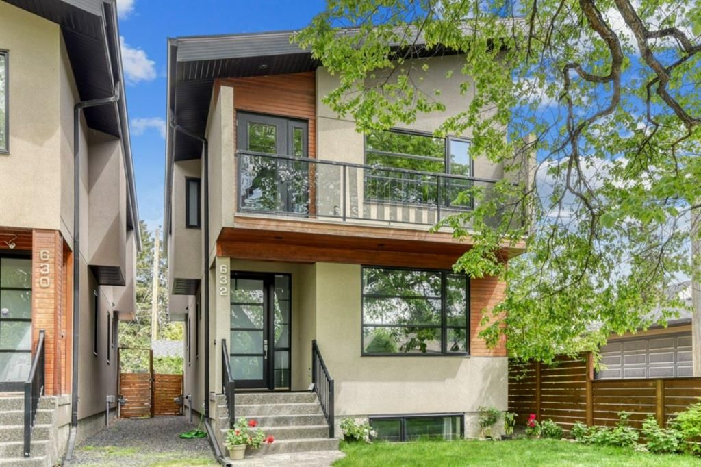 Main Photo: 632 36 Street SW in Calgary: Spruce Cliff Detached for sale : MLS®# A1228457
