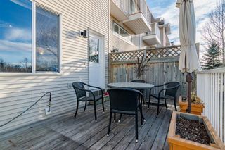 Photo 13: 65 Inglewood Grove SE in Calgary: Inglewood Row/Townhouse for sale : MLS®# A1181143