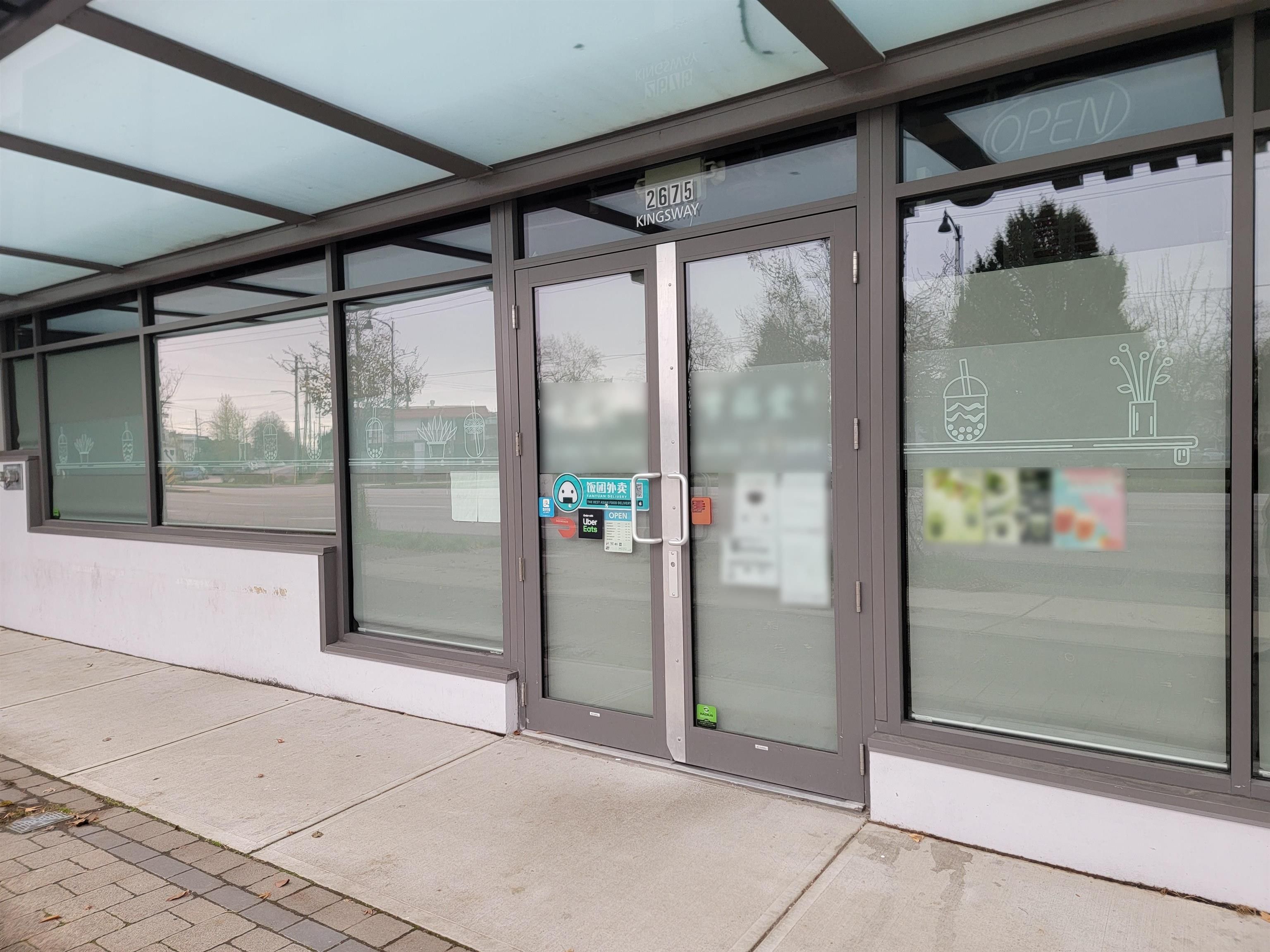 Main Photo: 2675 KINGSWAY in Vancouver: Collingwood VE Business for sale (Vancouver East)  : MLS®# C8042801