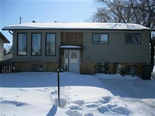 Photo 1: 205 4th Street West: Warman Single Family Dwelling for sale (Saskatoon NW)  : MLS®# 393870