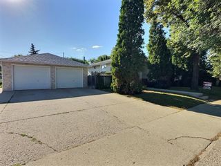 Photo 4: 208 26th Street in Brandon: House for sale : MLS®# 202321103