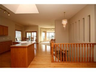 Photo 9: 4 Eagleview Place: Cochrane House for sale : MLS®# C4010361