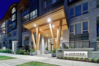 Photo 1: 307 2632 LIBRARY Lane in North Vancouver: Lynn Valley Condo for sale in "JUNIPER" : MLS®# R2435398