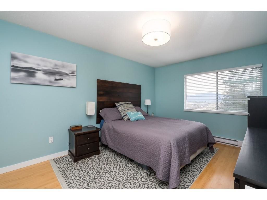 Photo 31: Photos: 35234 ROCKWELL Drive in Abbotsford: Abbotsford East House for sale : MLS®# R2645566