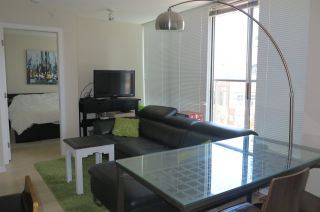 Photo 2: 609 633 ABBOTT STREET in Vancouver: Downtown VW Condo for sale (Vancouver West)  : MLS®# R2302140