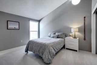 Photo 15: 431 Brae Glen Crescent SW in Calgary: Braeside Row/Townhouse for sale : MLS®# A1207890