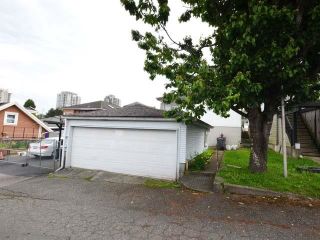 Photo 34: 5627 MELBOURNE Street in Vancouver: Collingwood VE House for sale (Vancouver East)  : MLS®# R2703519