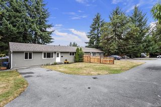 Photo 1: 5655/5657 Metral Dr in Nanaimo: Na Pleasant Valley Full Duplex for sale : MLS®# 959853