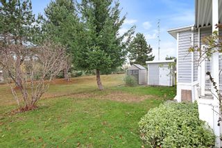 Photo 17: 18 4714 Muir Rd in Courtenay: CV Courtenay City Manufactured Home for sale (Comox Valley)  : MLS®# 889909