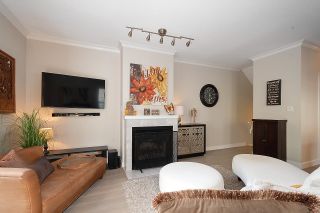 Photo 5: 2458 W 6TH Avenue in Vancouver: Kitsilano Townhouse for sale (Vancouver West)  : MLS®# R2702273