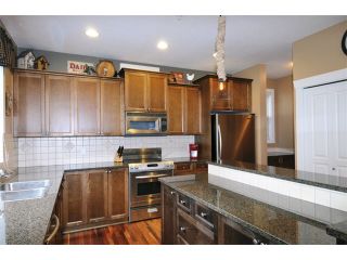 Photo 4: 24667 106TH Avenue in Maple Ridge: Albion House for sale in "MAPLECREST" : MLS®# V1059116