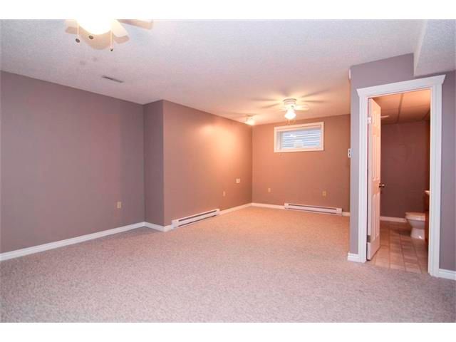 Photo 28: Photos: 196 TUSCANY HILLS Circle NW in Calgary: Tuscany House for sale : MLS®# C4019087