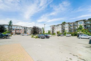 Photo 3: 318 9422 VICTOR Street in Chilliwack: Chilliwack N Yale-Well Condo for sale in "Newmark" : MLS®# R2637460