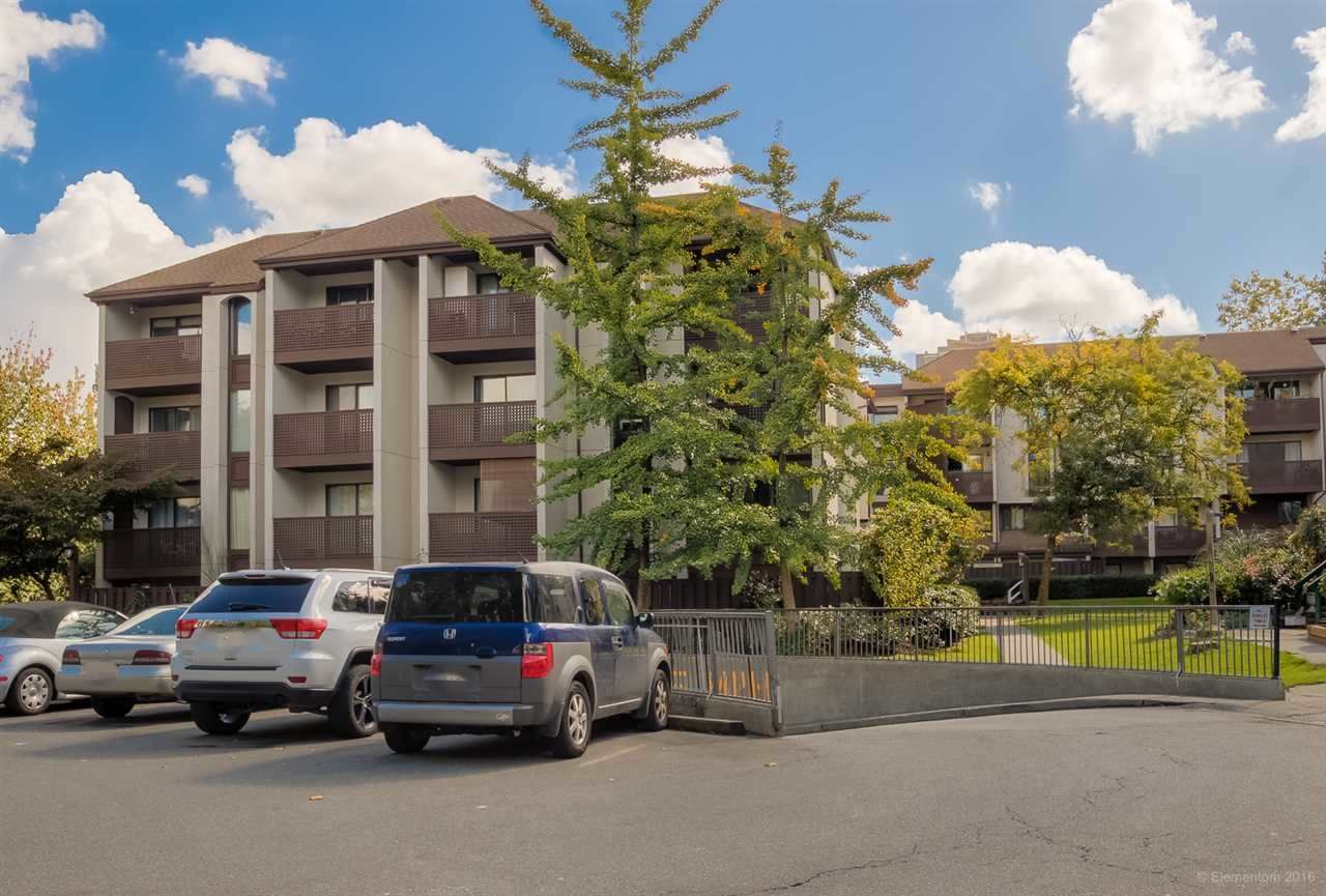Main Photo: 404 340 GINGER Drive in New Westminster: Fraserview NW Condo for sale in "FRASER MEWS" : MLS®# R2565545