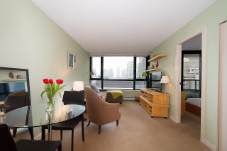Photo 5: 710 928 HOMER STREET in Vancouver: Yaletown Condo for sale (Vancouver West)  : MLS®# R2429120