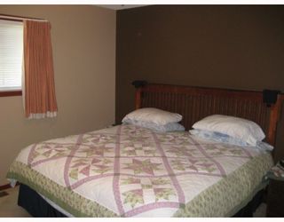 Photo 10: 5826 MOLEDO PL in Prince George: North Blackburn House for sale (PG City South East (Zone 75))  : MLS®# N195376