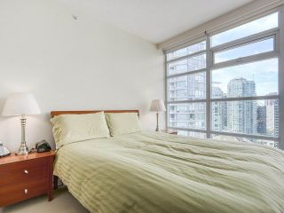 Photo 14: 2301 1205 W HASTINGS STREET in Vancouver: Coal Harbour Condo for sale (Vancouver West)  : MLS®# R2191331