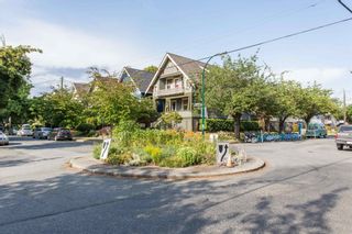 Photo 9: 20 W 14TH Avenue in Vancouver: Mount Pleasant VW House for sale in "CITY HALL" (Vancouver West)  : MLS®# R2615615