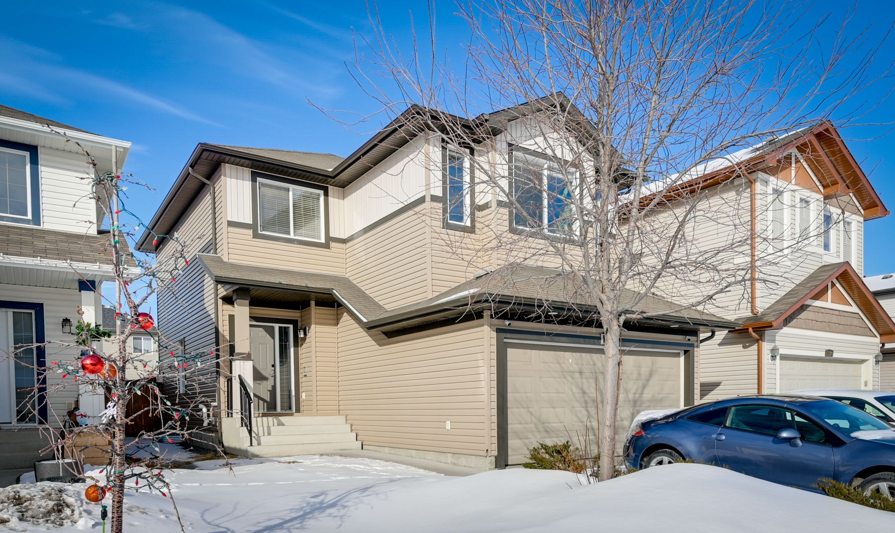 Main Photo: 17140 5 Avenue SW in Edmonton: House for sale