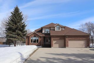 Photo 1: : East St Paul Residential for sale (3P)  : MLS®# 202205810