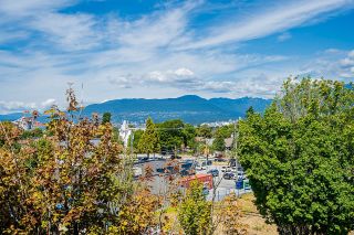Photo 34: 319 2556 E HASTINGS Street in Vancouver: Renfrew VE Condo for sale in "L'Atelier" (Vancouver East)  : MLS®# R2803252