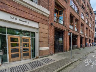 Photo 16: 211 546 BEATTY Street in Vancouver: Downtown VW Condo for sale in "The Crane Building" (Vancouver West)  : MLS®# R2873238