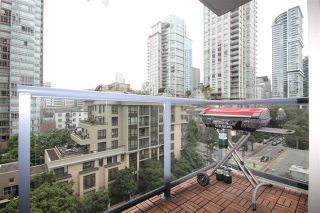 Photo 12: 801 928 RICHARDS Street in Vancouver: Yaletown Condo for sale in "The Savoy" (Vancouver West)  : MLS®# R2112146